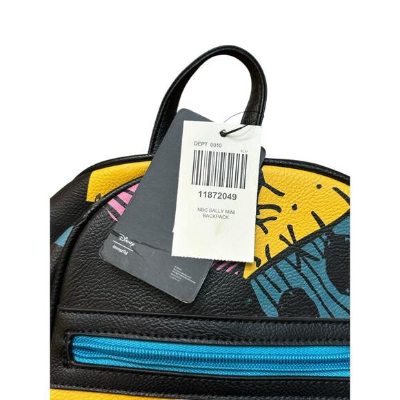 NWT Loungefly Women's Multicolor Sally Nightmare Before Christmas Mini Backpack - Picture 4 of 5